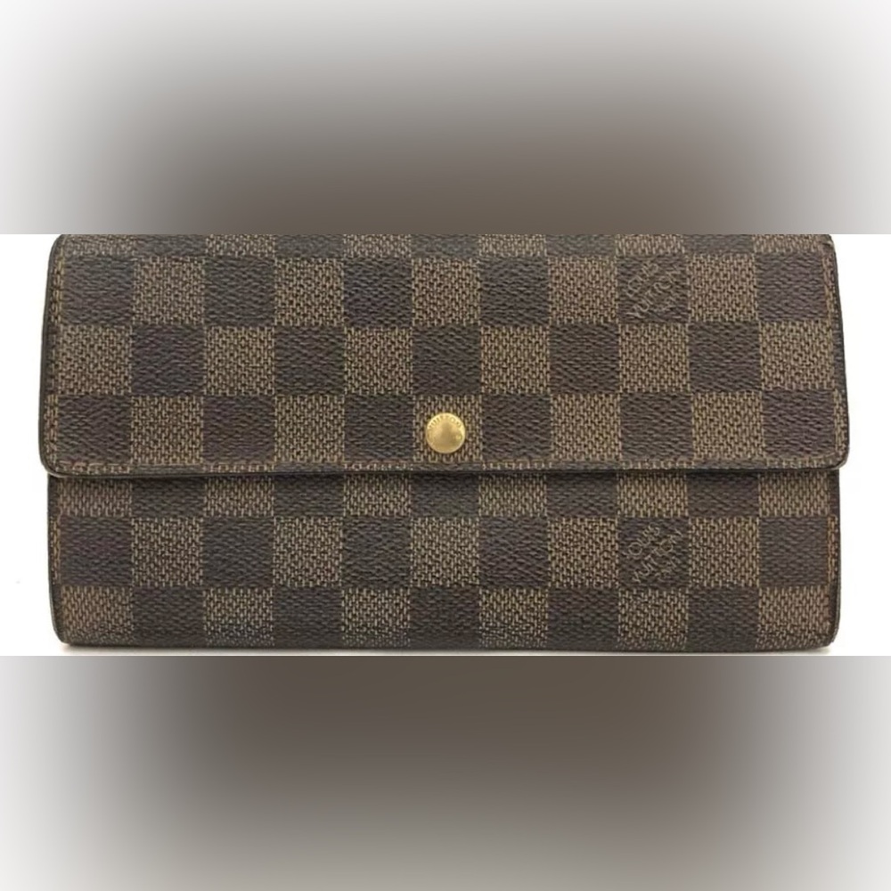 Louis Vuitton Damier Porte Feuille Sarah Long Bifold Wallet